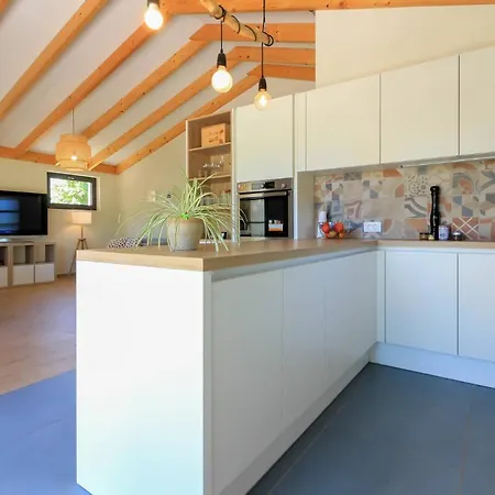 Villa Beautiful Regina With Private Pool Near The Sea By Wiibuk *